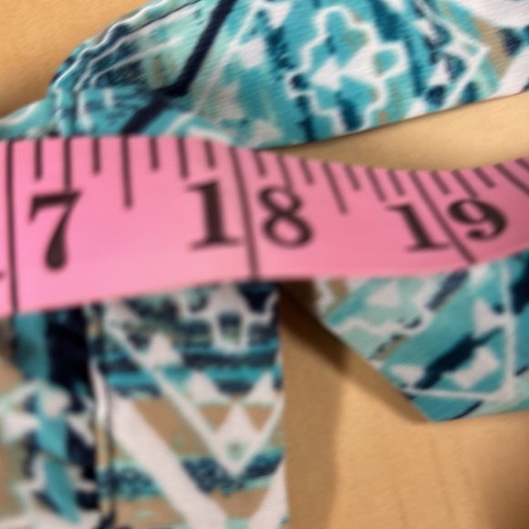 Catherines Button Up Blouse/Top Native American Print Design Size 2X (22/24) - Picture 9 of 12